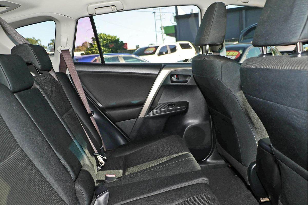 2014 Toyota RAV4 GX ZSA42R