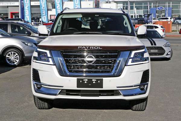 2022 Nissan Patrol Ti-L Y62