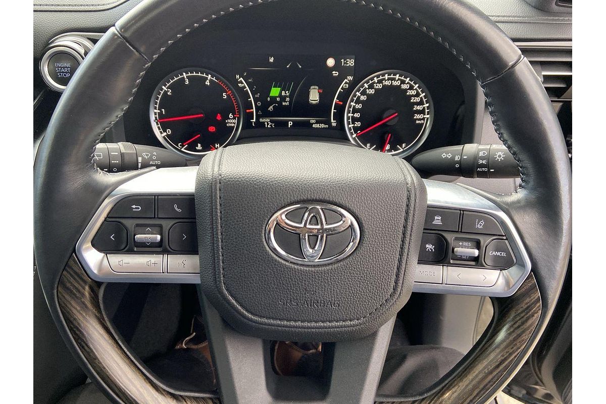 2022 Toyota Landcruiser Sahara FJA300R