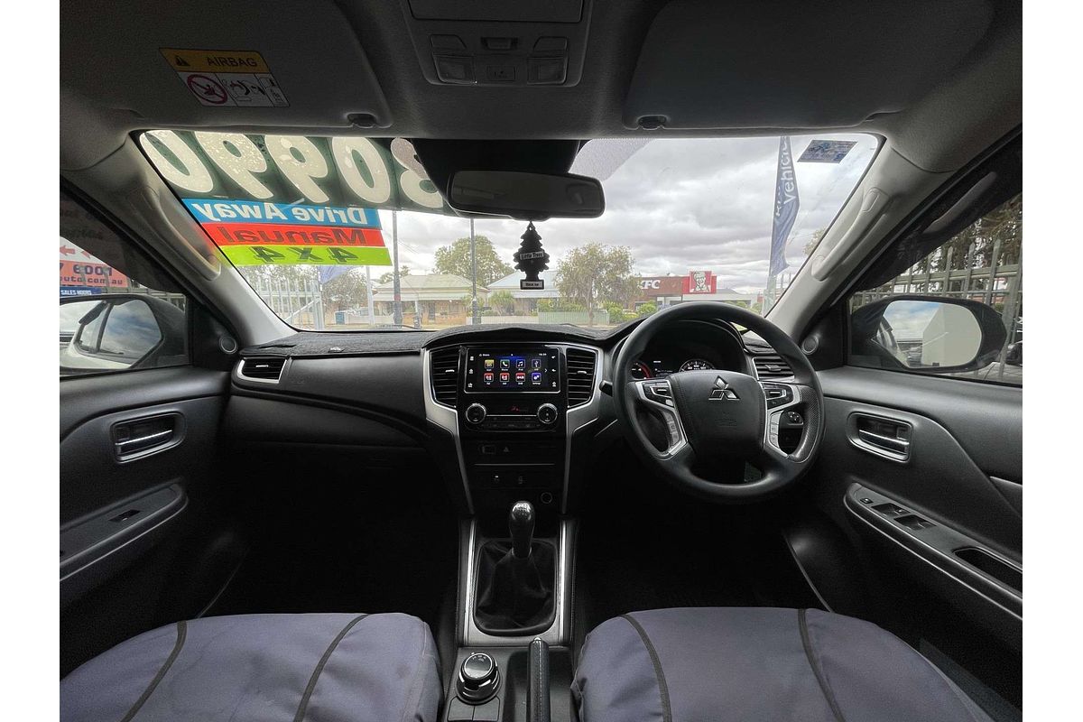2019 Mitsubishi Triton GLX+ MR 4X4