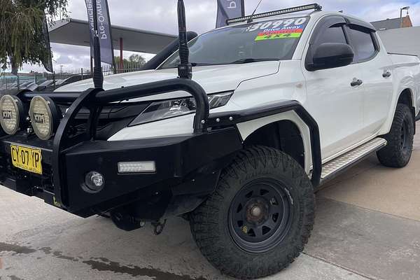 2019 Mitsubishi Triton GLX+ MR 4X4