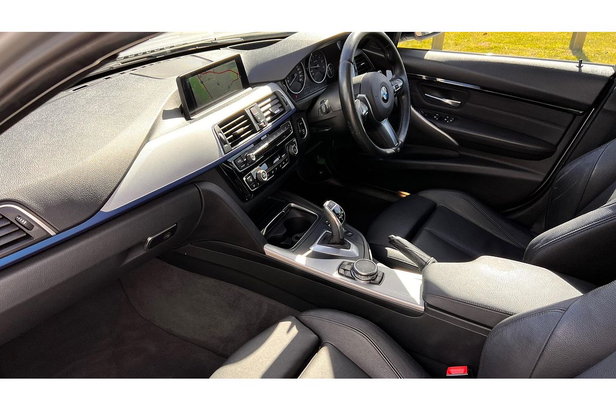 2016 BMW 3 Series 330i Sport Line F30 LCI