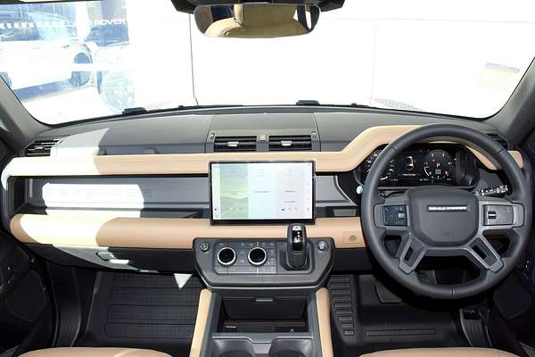 2025 Land Rover Defender 130 D350 X-Dynamic SE L663