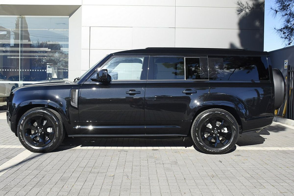 2025 Land Rover Defender 130 D350 X-Dynamic SE L663