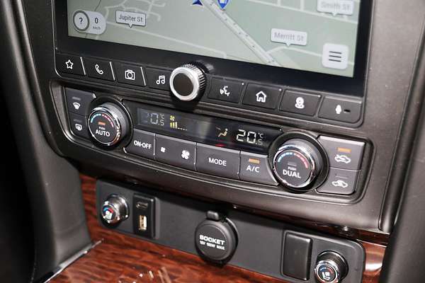 2024 Nissan Patrol Ti-L Y62
