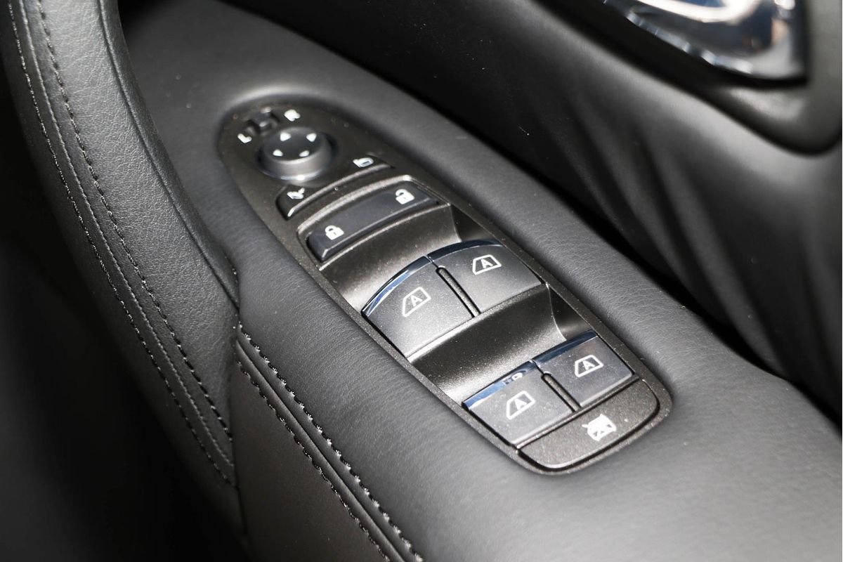 2024 Nissan Patrol Ti-L Y62