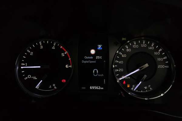 2022 Toyota Hilux Hilux 4x4 SR5 2.8L T Diesel Automatic Double Cab GUN126R 4X4