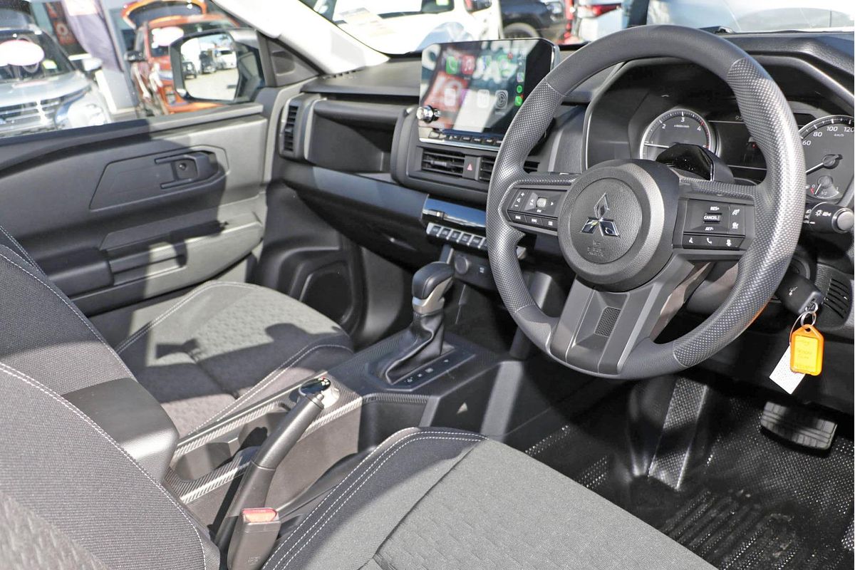 2025 Mitsubishi Triton GLX+ MV 4X4