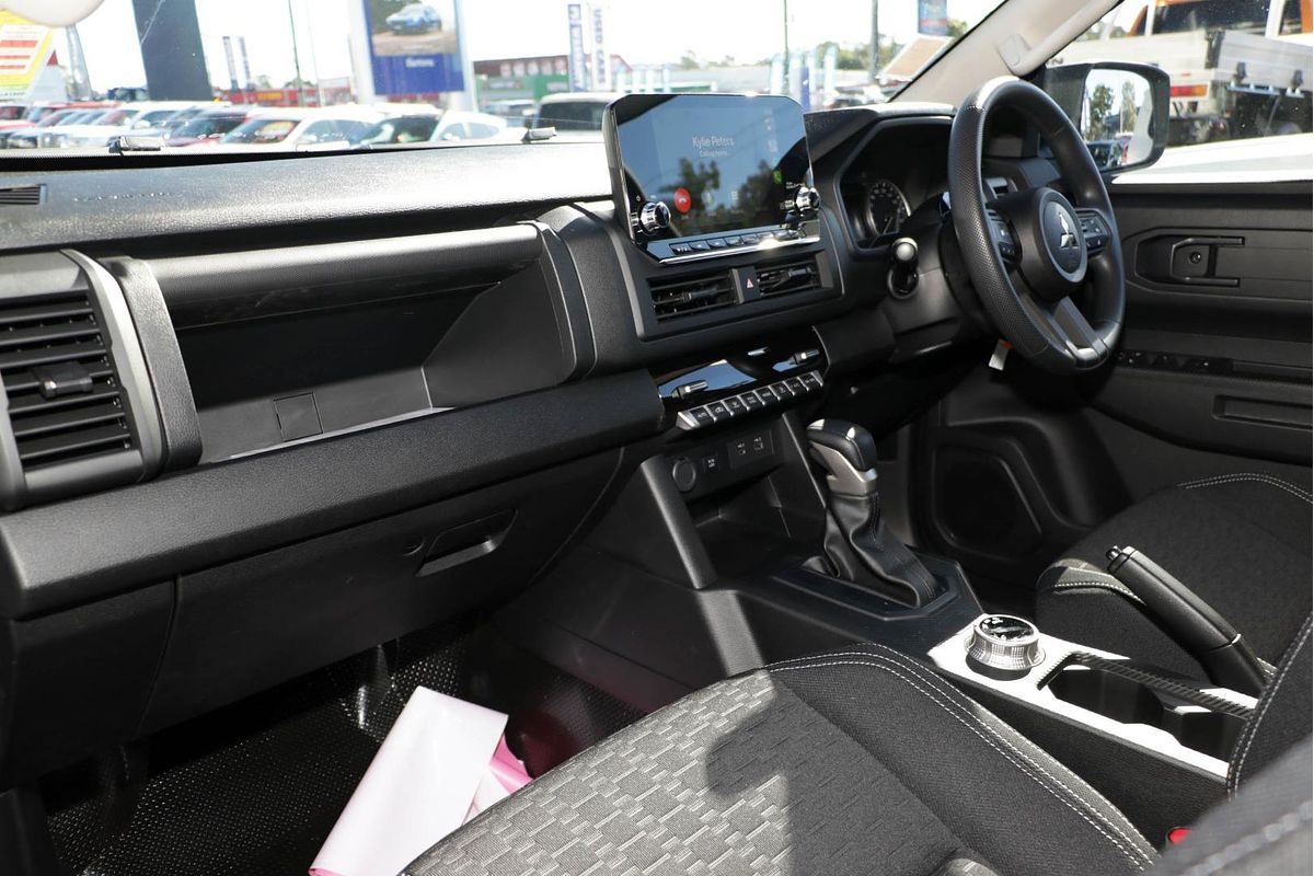 2025 Mitsubishi Triton GLX+ MV 4X4