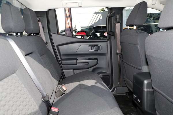 2025 Mitsubishi Triton GLX+ MV 4X4