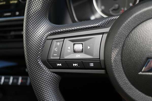 2025 Mitsubishi Triton GLX+ MV 4X4