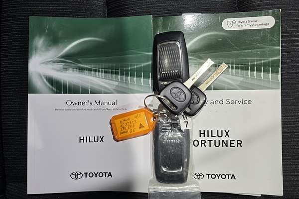 2022 Toyota Hilux Hilux 4x4 SR5 2.8L T Diesel Automatic Double Cab GUN126R 4X4