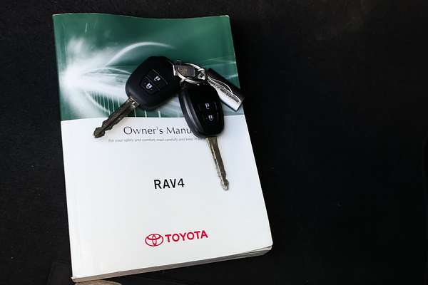 2017 Toyota RAV4 GX ZSA42R