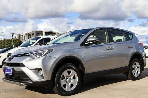 2017 Toyota RAV4 GX ZSA42R