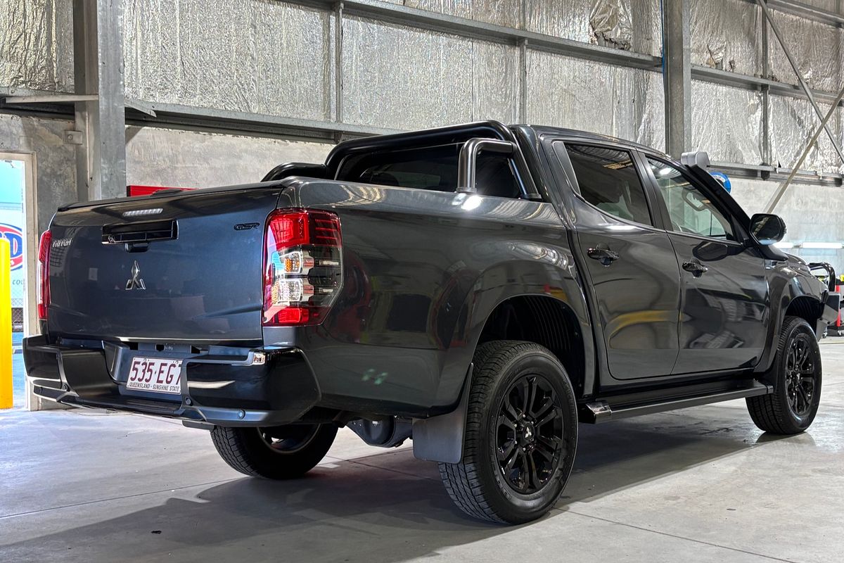 2022 Mitsubishi Triton GSR MR 4X4