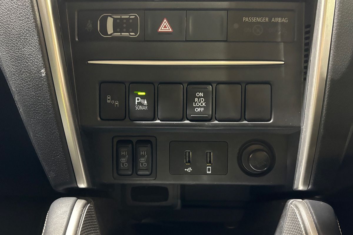 2022 Mitsubishi Triton GSR MR 4X4