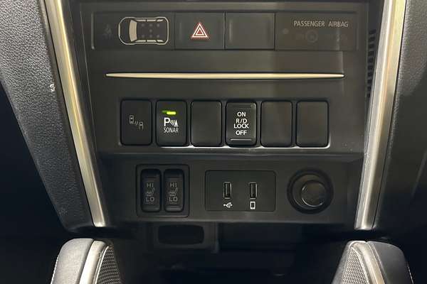 2022 Mitsubishi Triton GSR MR 4X4