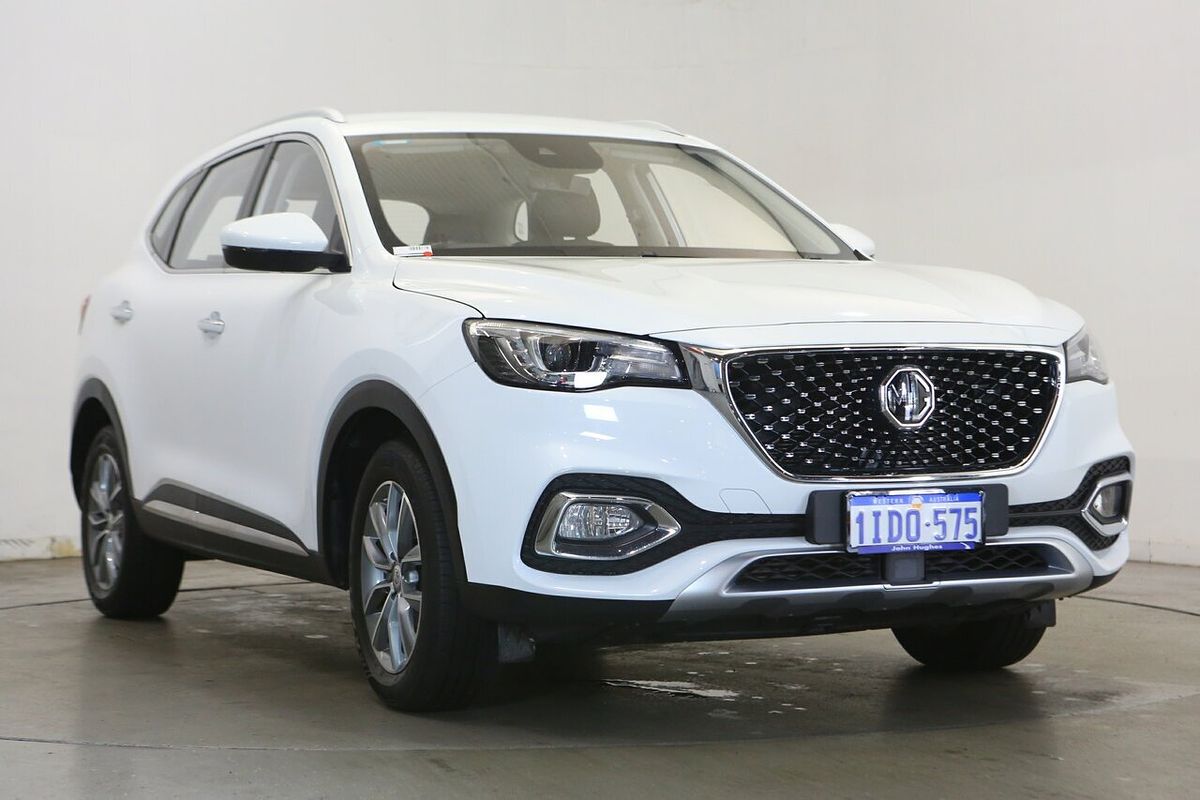 2024 MG HS Vibe SAS23