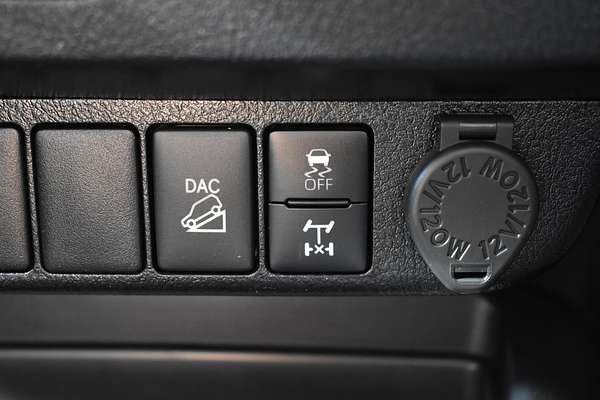 2022 Toyota Hilux SR GUN126R 4X4