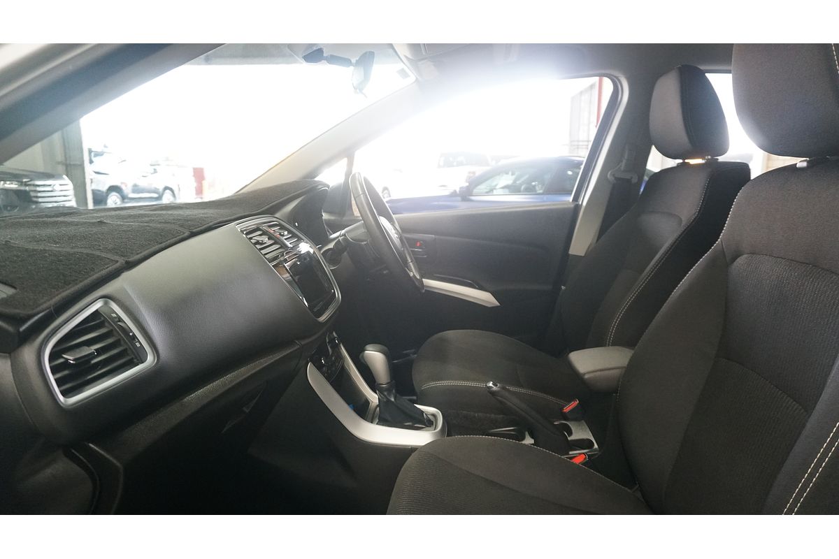 2019 Suzuki S-Cross Turbo JY