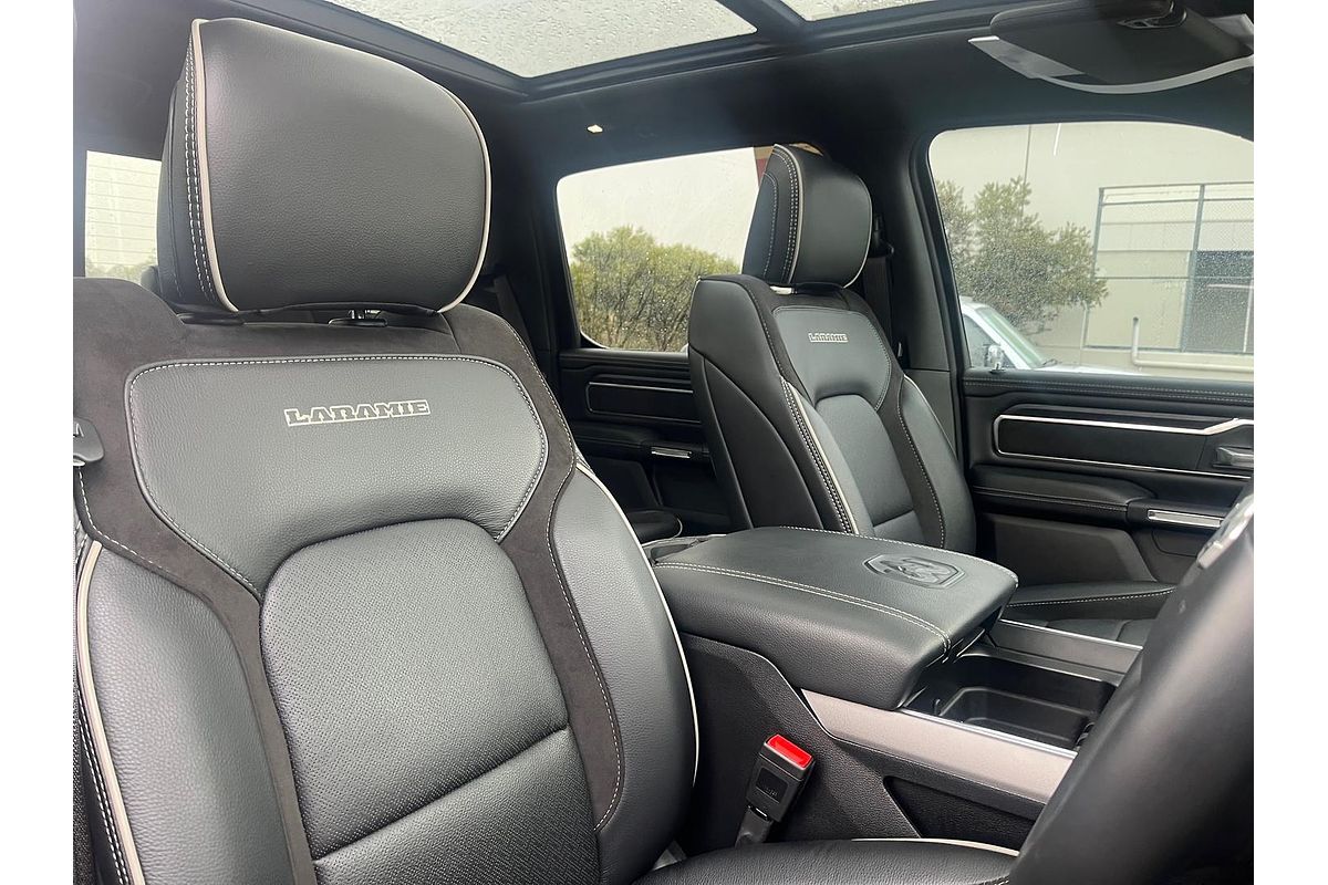 2024 RAM 1500 Laramie Sport RamBox DT 4X4 SWB