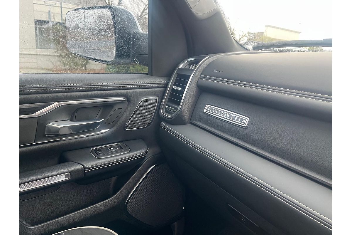 2024 RAM 1500 Laramie Sport RamBox DT 4X4 SWB