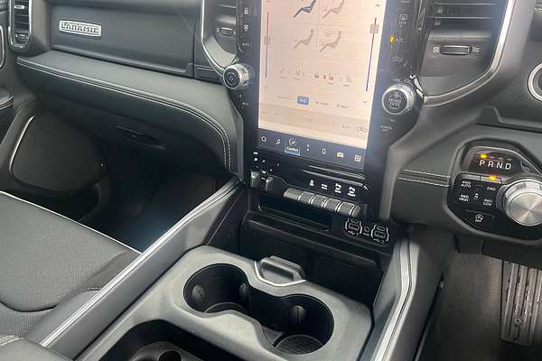 2024 RAM 1500 Laramie Sport RamBox DT 4X4 SWB