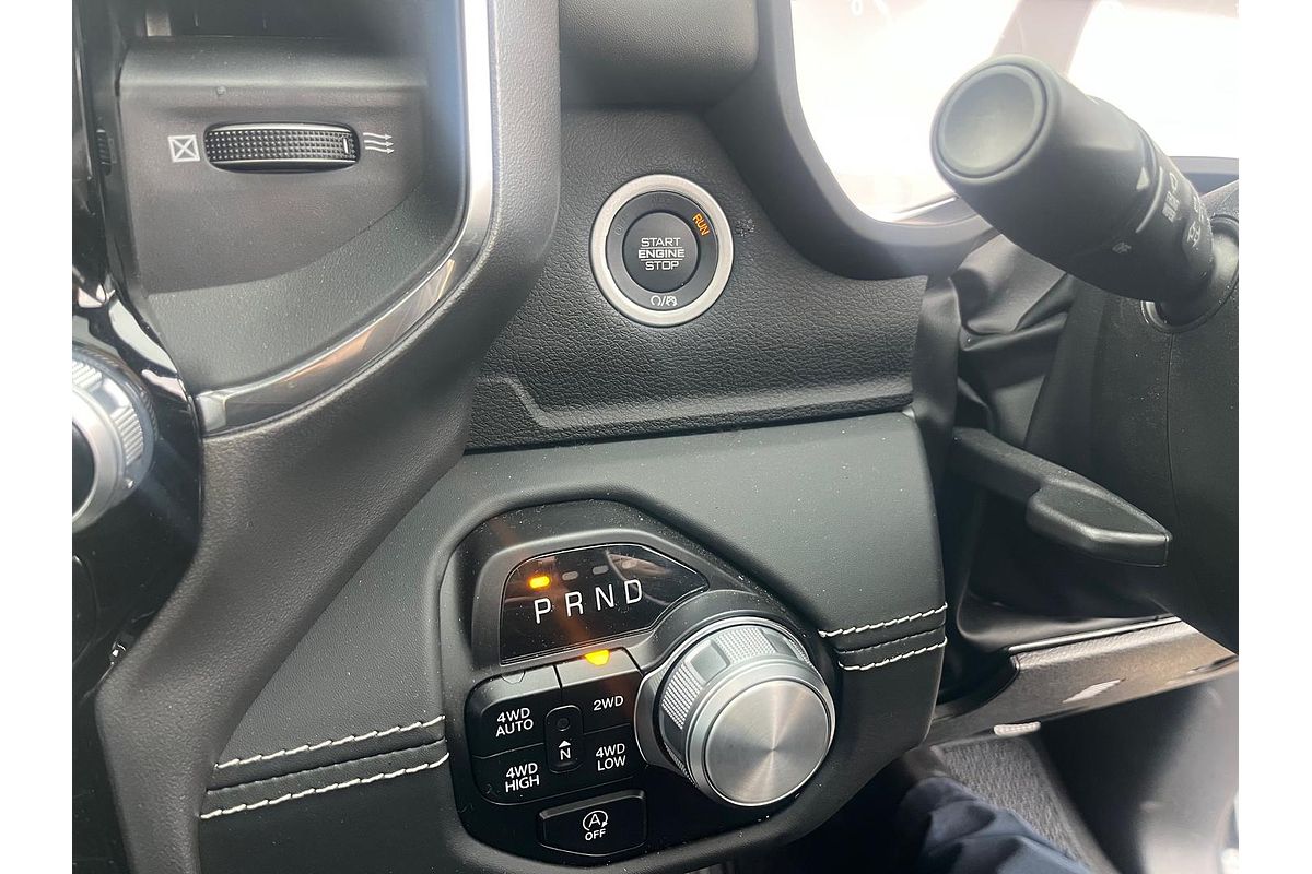 2024 RAM 1500 Laramie Sport RamBox DT 4X4 SWB
