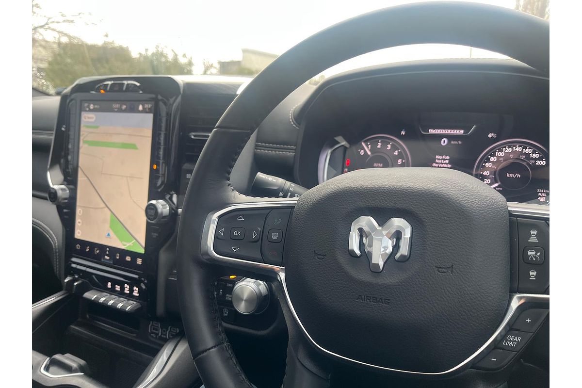 2024 RAM 1500 Laramie Sport RamBox DT 4X4 SWB