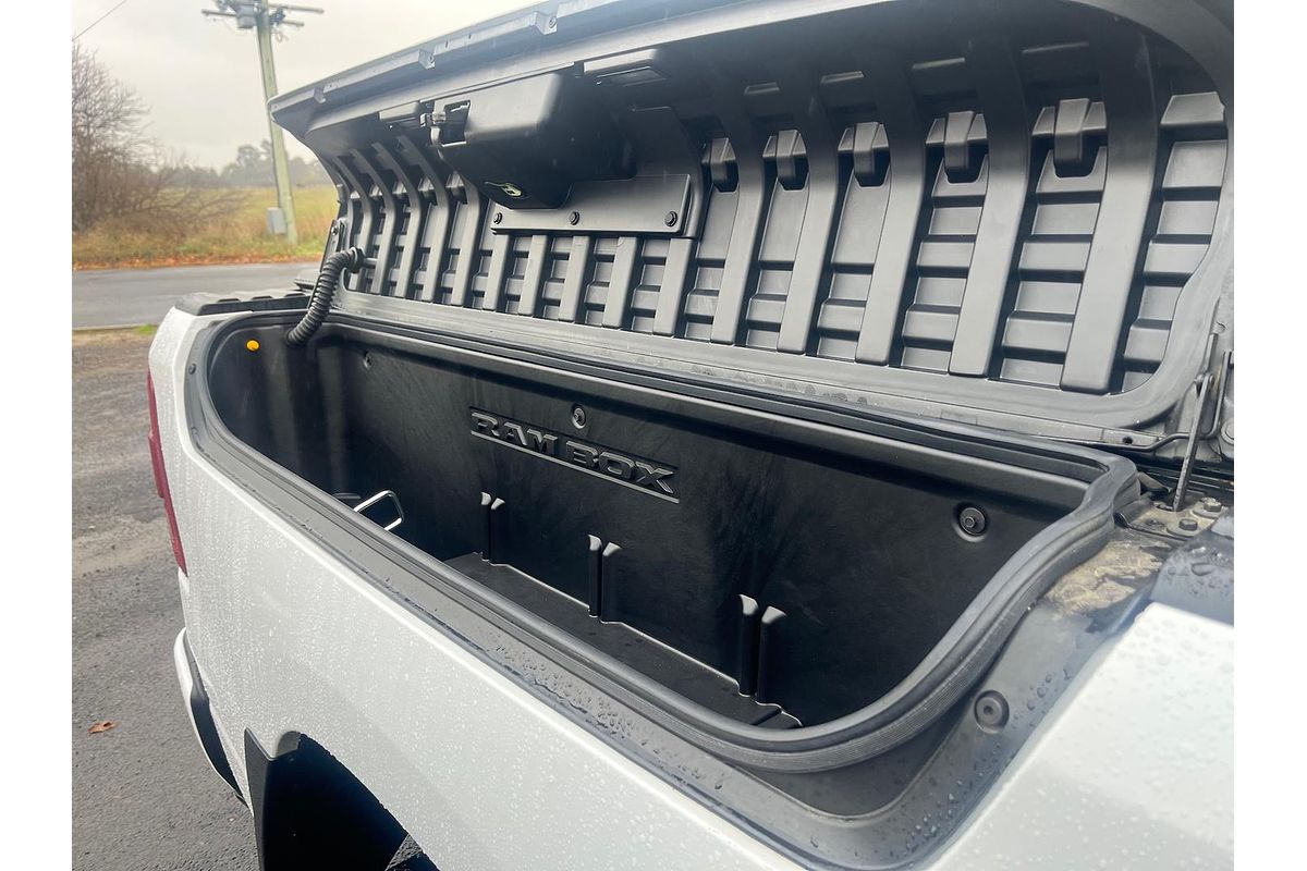 2024 RAM 1500 Laramie Sport RamBox DT 4X4 SWB