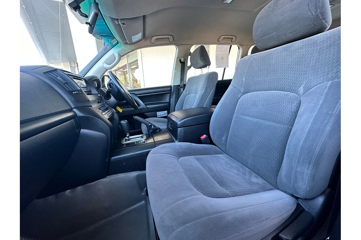 2017 Toyota Landcruiser GX VDJ200R