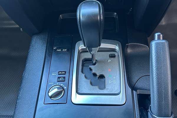 2017 Toyota Landcruiser GX VDJ200R