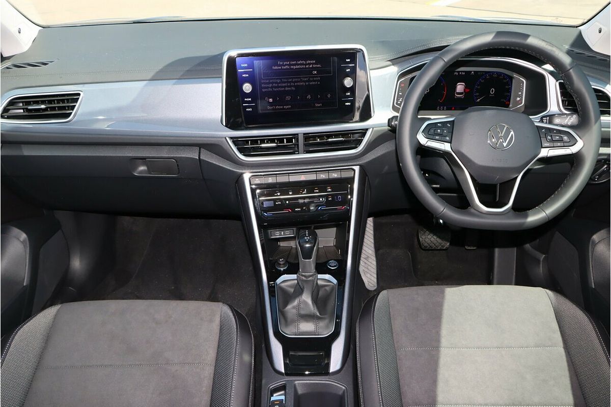 2025 Volkswagen T-Roc 110TSI Style D11