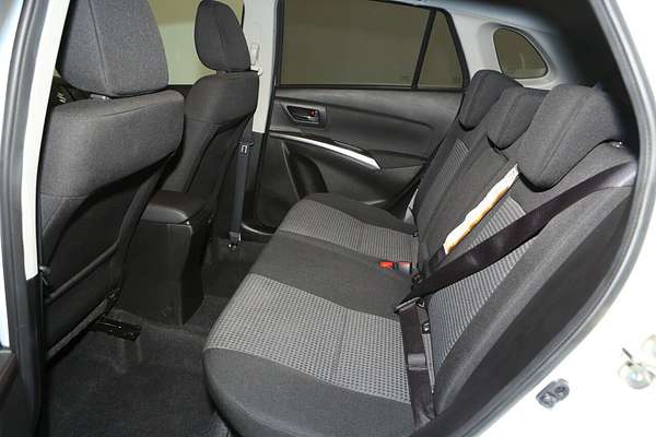 2024 Suzuki S-Cross JYB
