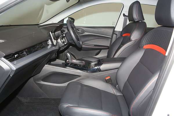 2024 MG MG5 Vibe