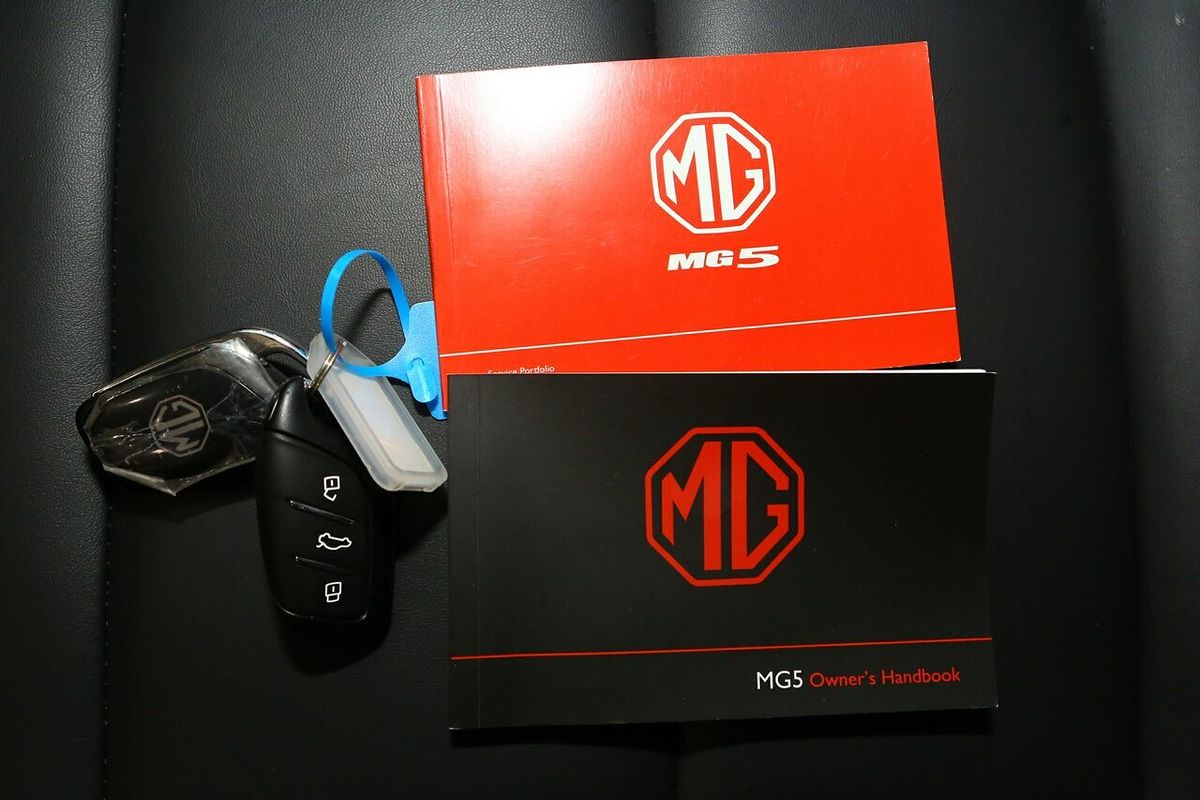 2024 MG MG5 Vibe