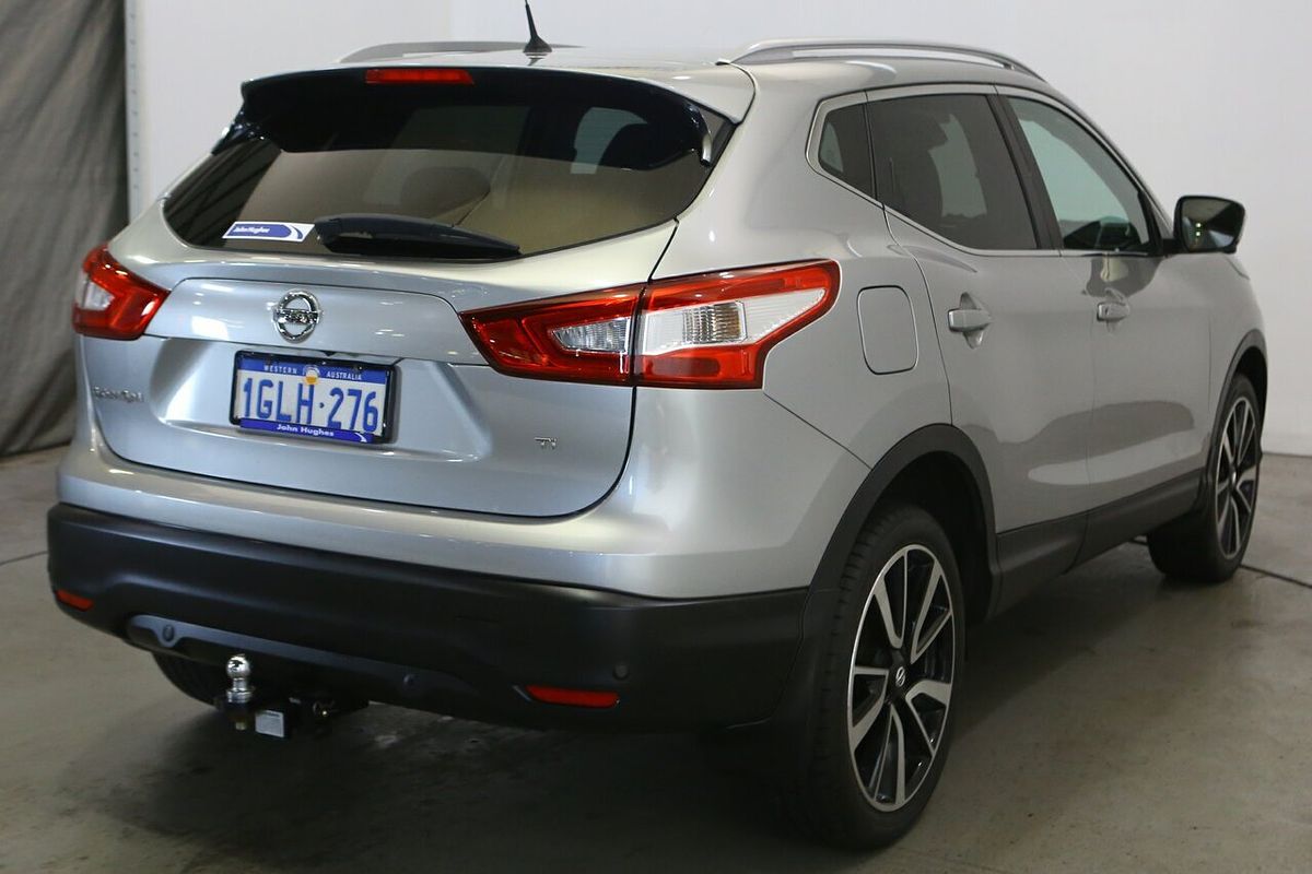 2017 Nissan QASHQAI Ti J11