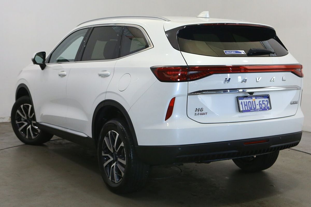 2022 GWM H6 Lux B01