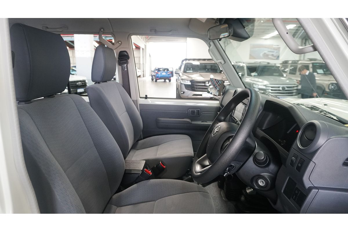 2025 Toyota Landcruiser GXL VDJL79R 4X4