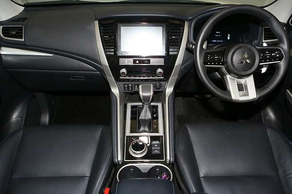 2025 Mitsubishi Pajero Sport Exceed QG