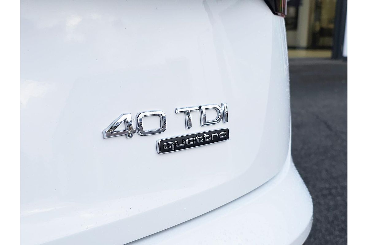 2022 Audi Q5 40 TDI S line FY
