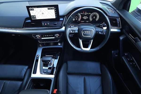 2022 Audi Q5 40 TDI S line FY