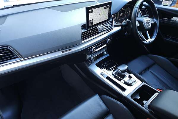 2022 Audi Q5 40 TDI S line FY