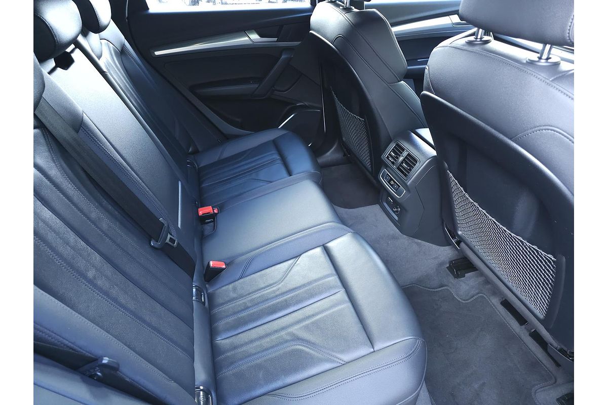 2022 Audi Q5 40 TDI S line FY