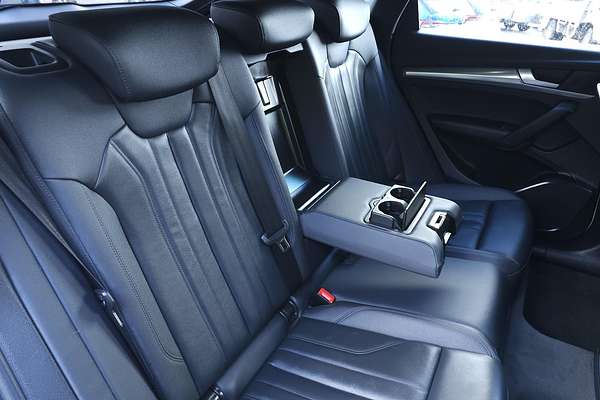 2022 Audi Q5 40 TDI S line FY