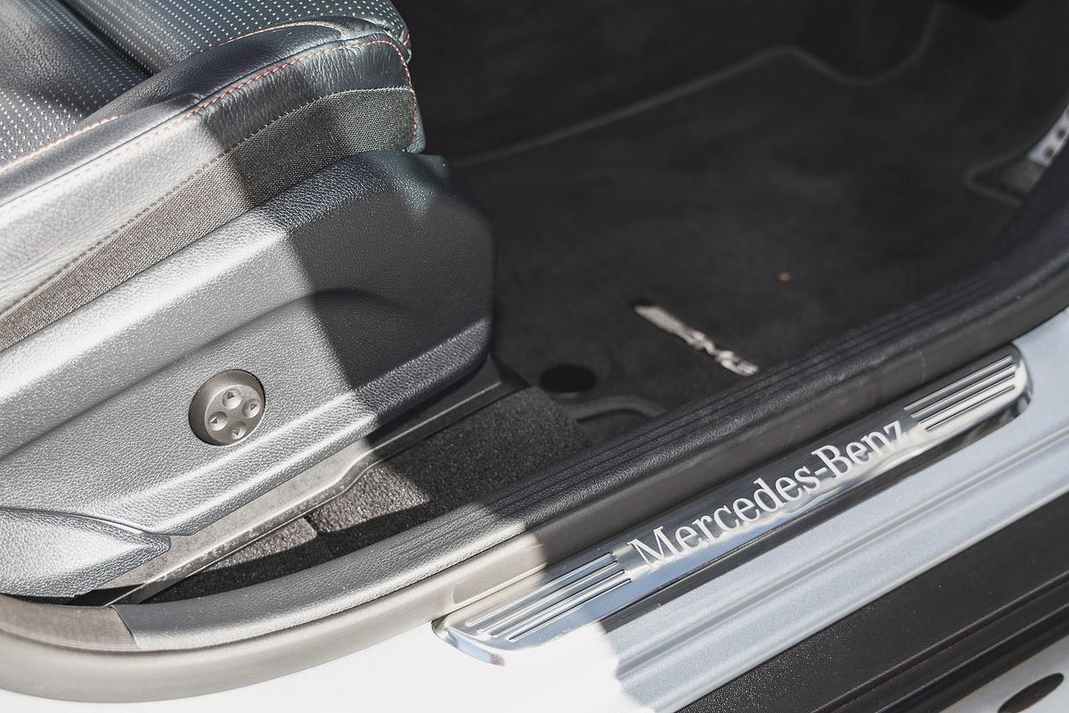 2022 Mercedes-Benz GLC-Class GLC300 C253
