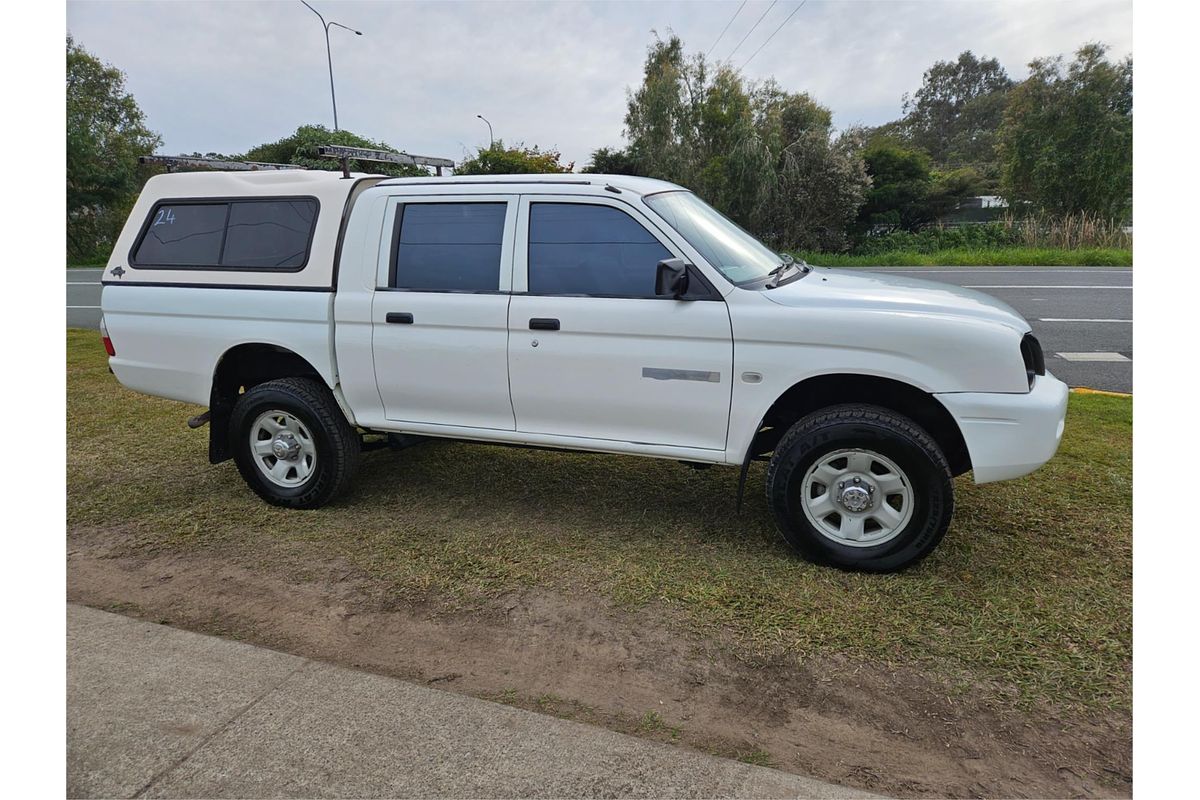2001 Mitsubishi Triton GLX MK 4X4