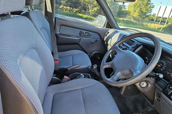 2001 Mitsubishi Triton GLX MK 4X4