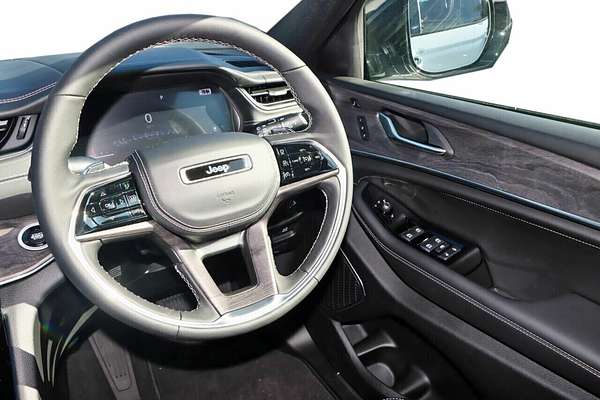 2023 Jeep Grand Cherokee Overland WL