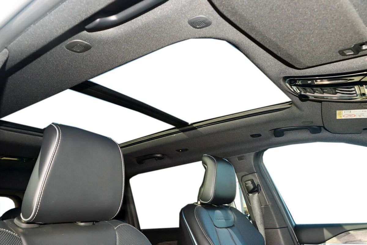 2023 Jeep Grand Cherokee Overland WL